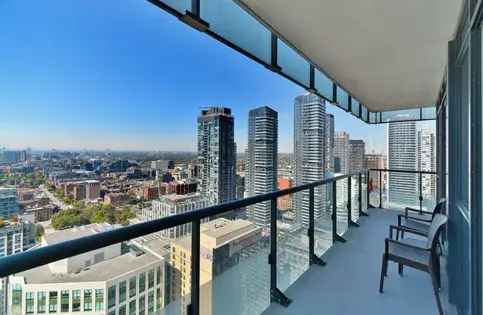 3 rooms apartment of 840 m² in Toronto