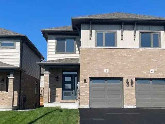 Spacious 3-Bedroom Townhome in Belleville