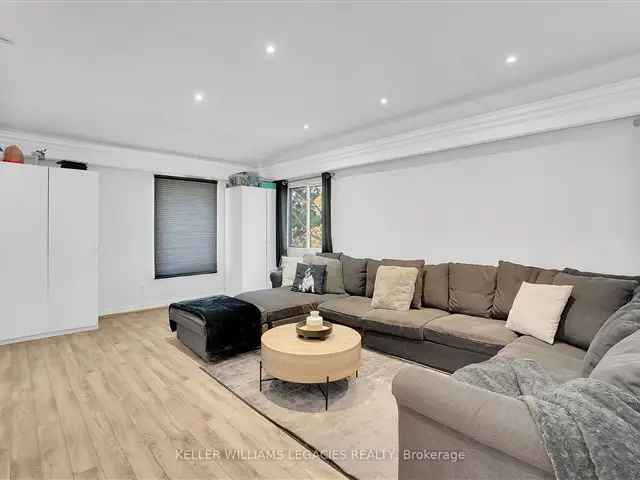 Beautifully Renovated Woodbridge Home 3 Beds 2 Baths Spacious Outdoor Area