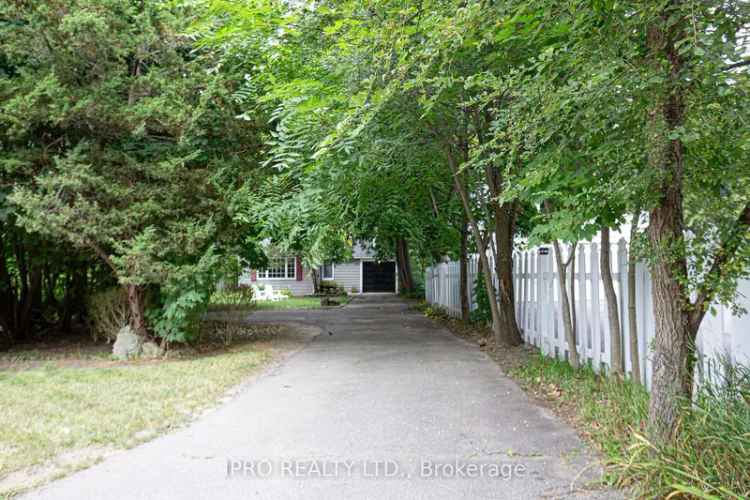 House For Sale in Mississauga, Ontario