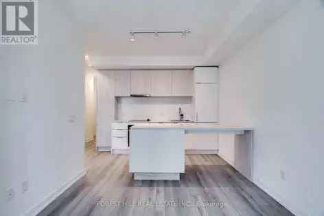 1 room apartment of 153 m² in Toronto