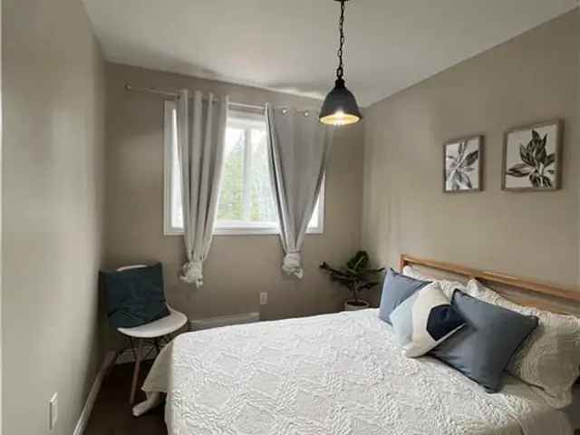 House For Sale in Municipality of Northern Bruce Peninsula, Ontario