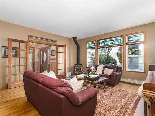 6 Bedroom House for Sale in Fort Langley