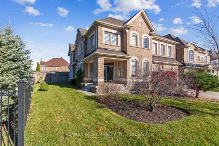 House For Sale in Brampton, Ontario