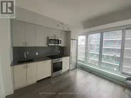 1 room apartment of 366 m² in Toronto