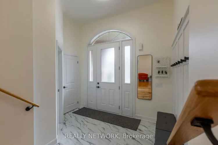 5-Bed 4-Bath Home 3000+ sq ft - Updated Kitchen and Baths