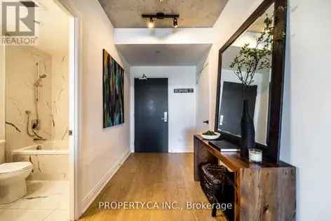 2 rooms apartment of 128 m² in Toronto