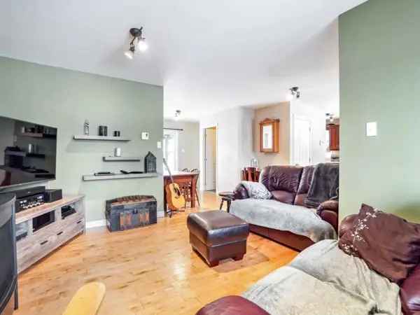 Bungalow for Sale Lanaudiere 2 Bedrooms