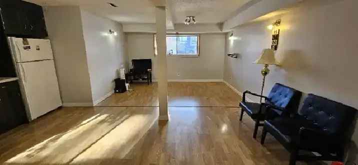 Semi Furnished Room for Rent Short Term Lease