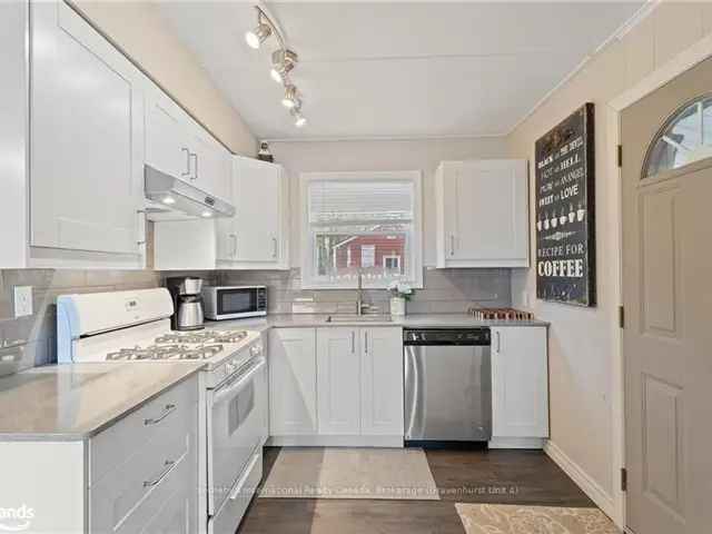 House For Sale in Severn, Ontario