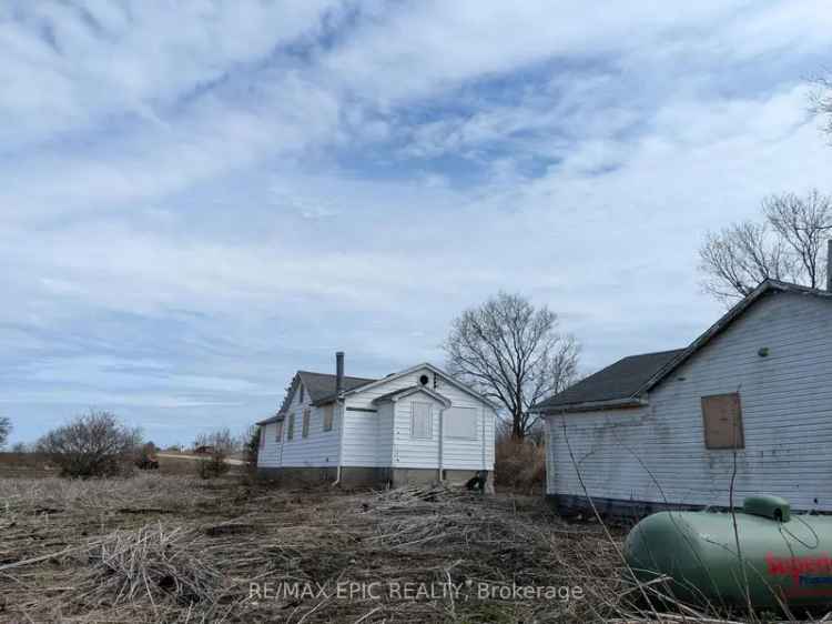 2 Homes on 1 Lot - Great Investment Opportunity