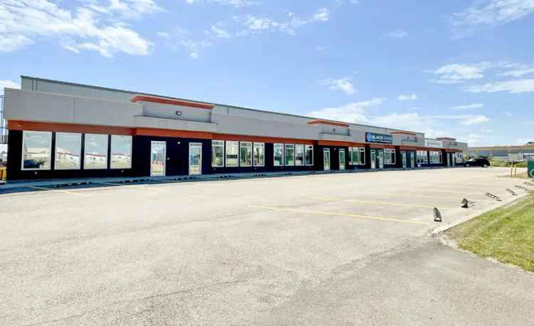 OfficeWarehouse Space for Lease 15834 sq ft to 32636 sq ft