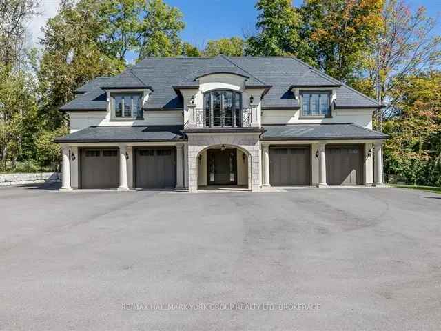 Luxury Waterfront Estate on Kempenfelt Bay