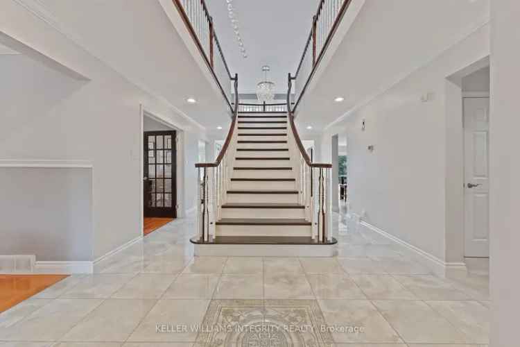 Elegant 3000 Sq Ft Hunt Club Home Family Friendly Spacious