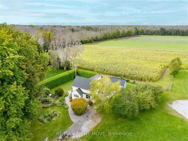 Enchanting 2 Story Farmhouse Near Beaverton