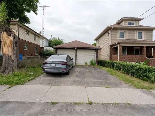 Beautiful Detached 4 Bedroom House in Niagara Falls