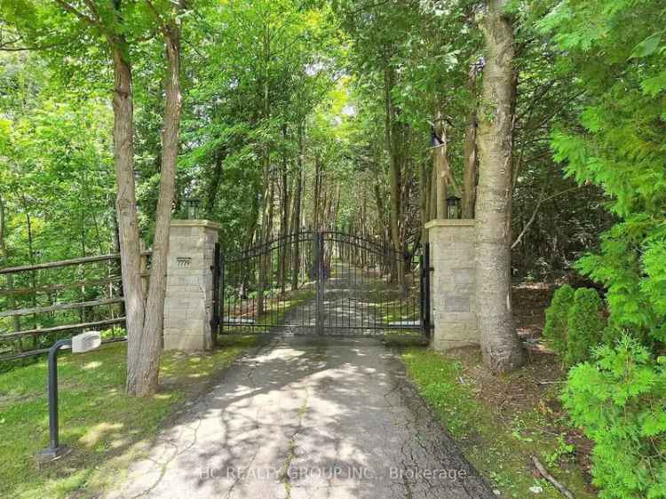 House For Sale in Uxbridge, Ontario