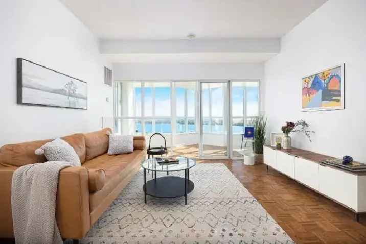 Fully Furnished Lake View Condo at Harbourfront