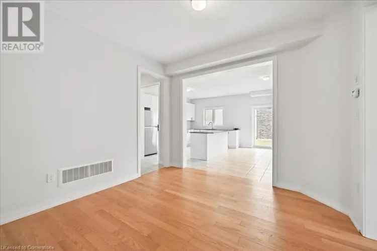 Spacious Family Home in Simcoe with 4 Bedrooms and 3 Bathrooms