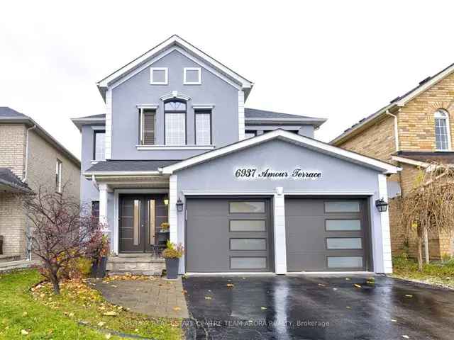 House For Sale in Mississauga, Ontario