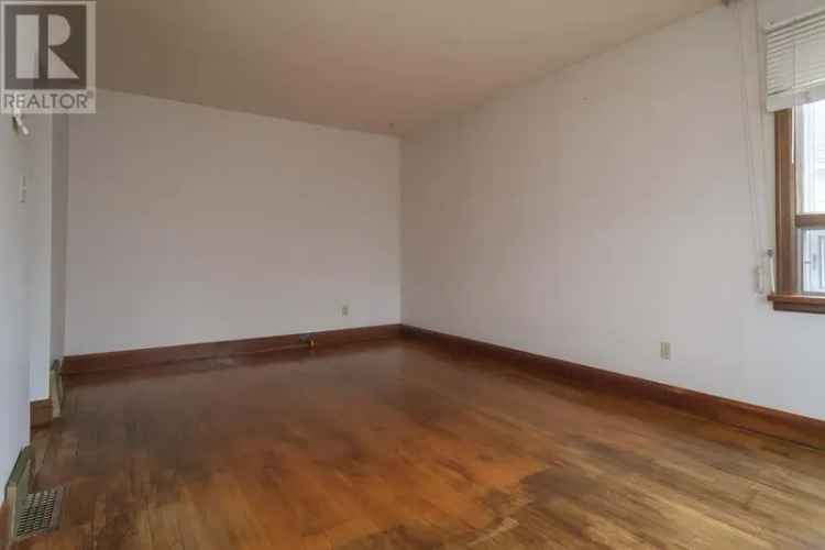 3 Bedroom Starter Home with Detached Garage