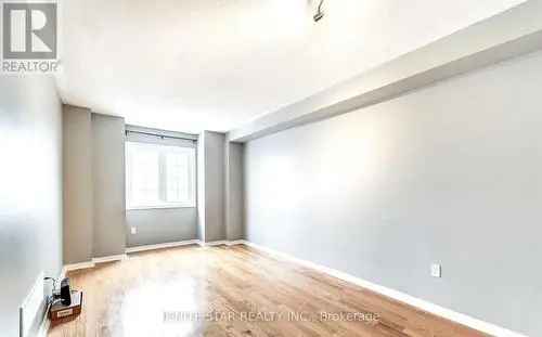 4-Bedroom Freehold Townhouse in Central Mississauga