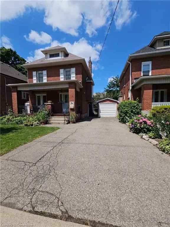 House For Sale in 34, Connaught Avenue North, Hamilton, Ontario