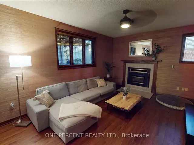 House For Sale in Niagara Falls, Ontario