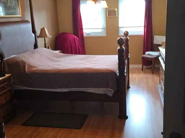 House For Sale in Brampton, Ontario