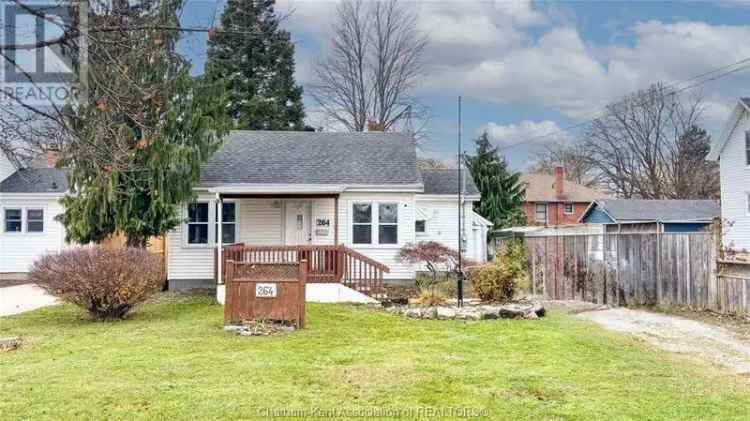 Cute Affordable 3 Bed 1.5 Bath Home Near Schools
