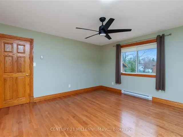 House For Sale in Collingwood, Ontario