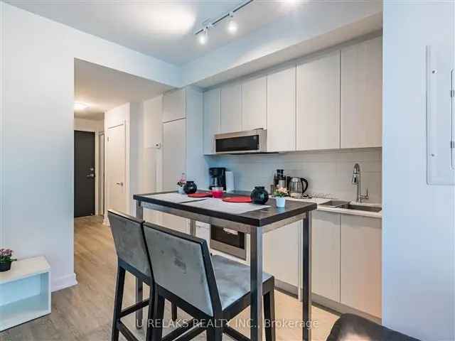 Brand New 1 1 Furnished Condo 539 Sqft Balcony Amazing Amenities