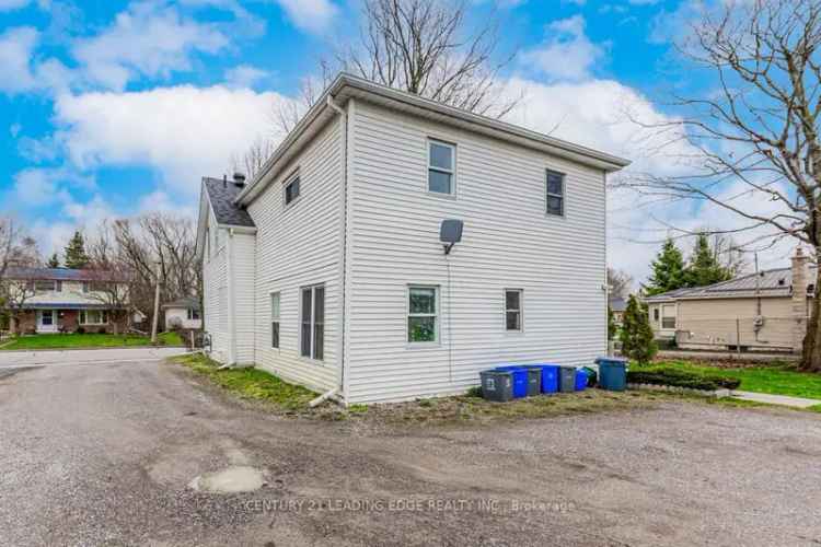 House For Sale in Cobourg, Ontario