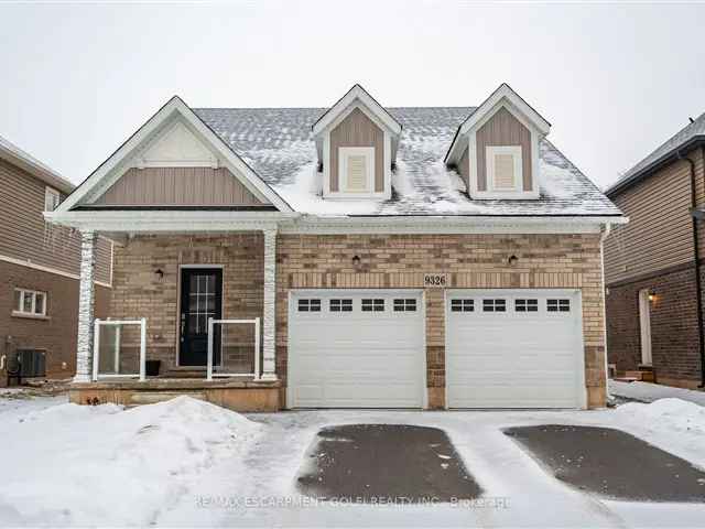 3-Bedroom Bungaloft in Chippawa - Modern, Open Concept, Family Home