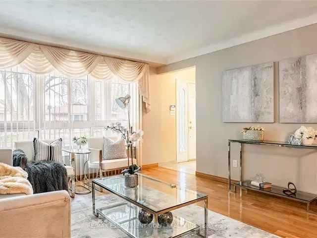 House For Sale in Niagara Falls, Ontario