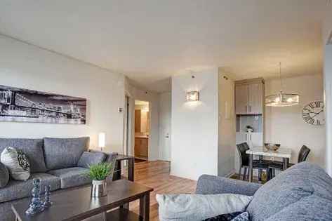 3 Bedroom 74m² Apartment in Quebec City Near Laval University