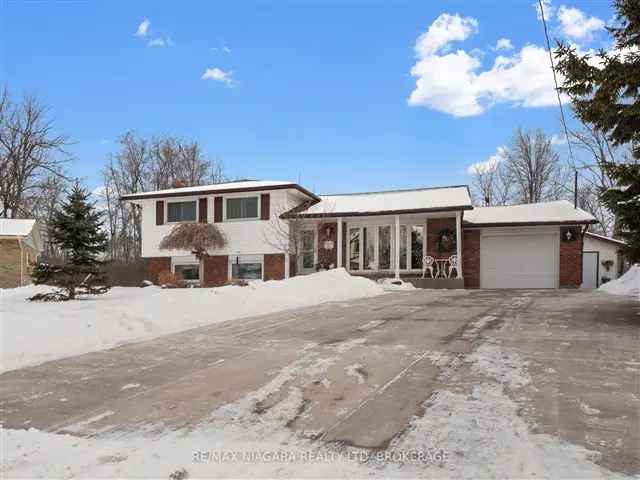 Charming Brick Home in Peaceful Cul-De-Sac Large Lot 3 Bedrooms Finished Recreation Room