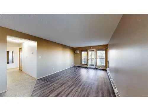 Condo For Sale In Marlborough Norwood, Medicine Hat, Alberta