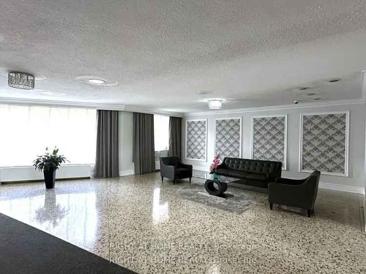 Condo For Sale in 346, The West Mall, Toronto, Ontario