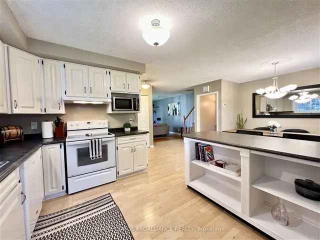 House For Sale in Belleville, Ontario