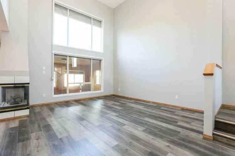 House For Rent in Lethbridge, Alberta