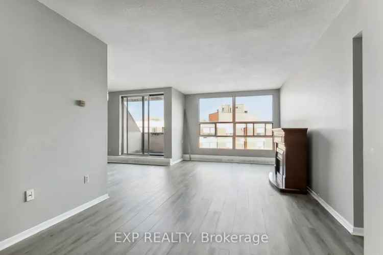 Condo For Sale in Toronto, Ontario