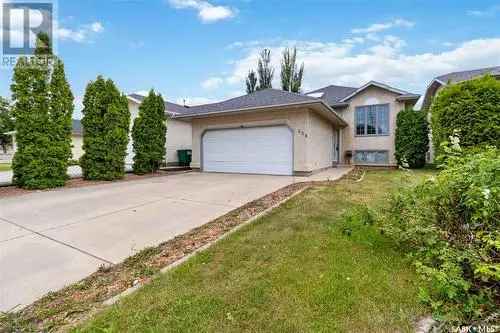 House For Sale In Arbor Creek, Saskatoon, Saskatchewan