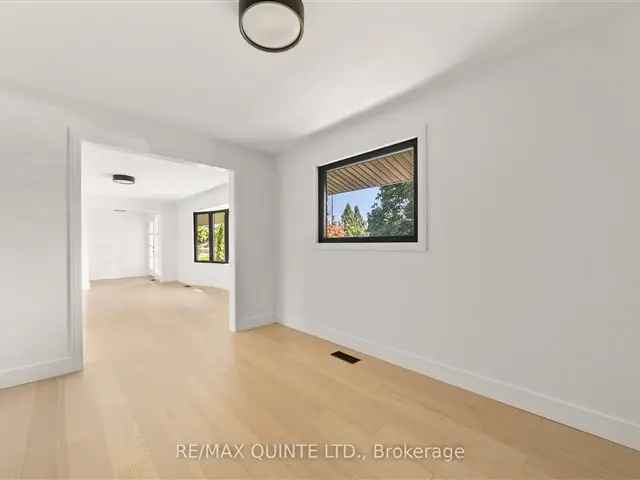 House For Sale in Belleville, Ontario