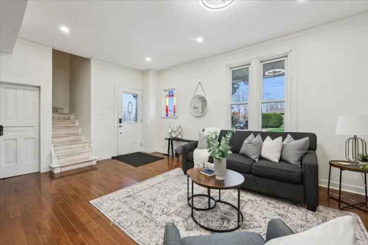 Cute 2-Storey Home Open House Saturday