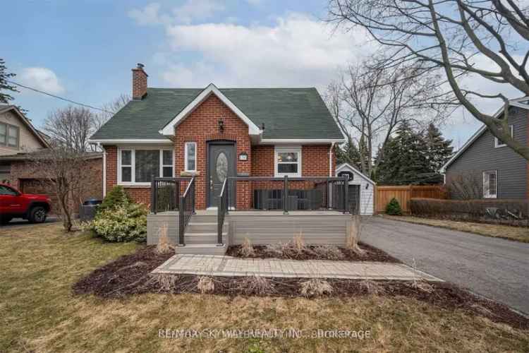 Newly Renovated Detached House Downtown Core Extra Wide Lot