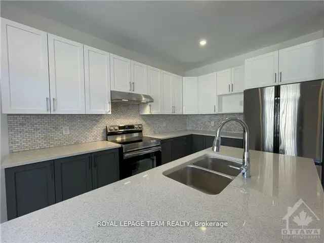 4 Bedroom Home in Kanata Lakes - Spacious Family Home