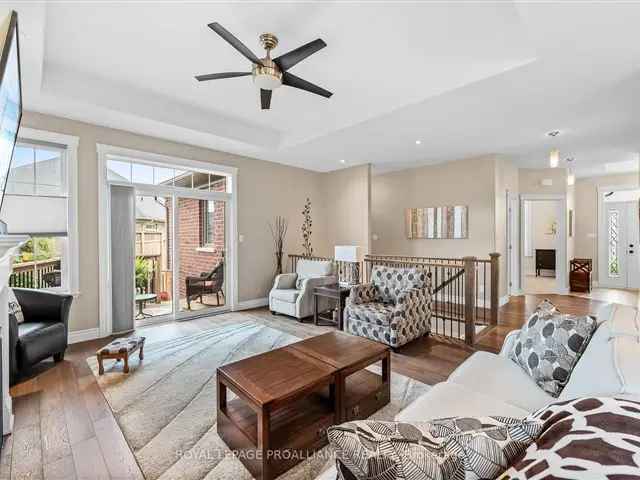 Luxury Bungalow in Rosslyn Estates  2+1 Beds 3 Baths Double Garage