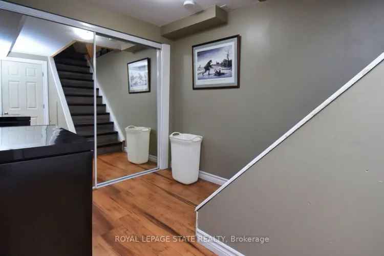 Townhouse For Sale in North Dundas, Ontario