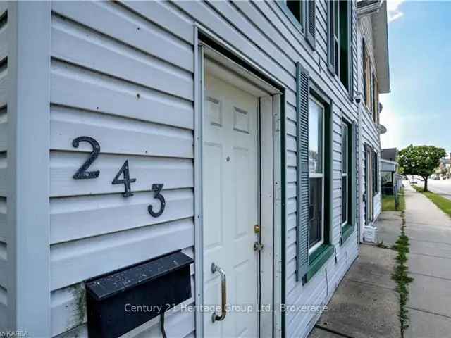 House For Sale in Gananoque, Ontario